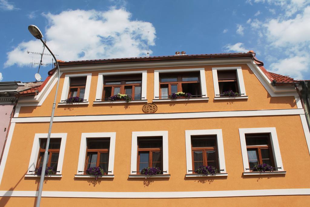 Apartments&Suites Žlutá Hruška Plzeň Exterior foto